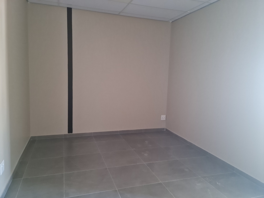 To Let commercial Property for Rent in Firgrove Western Cape